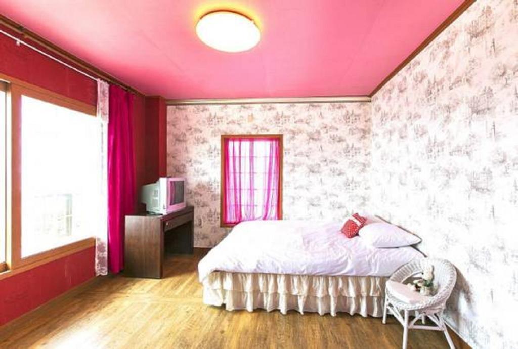 Dg Beach Pension Чеджу Стая снимка